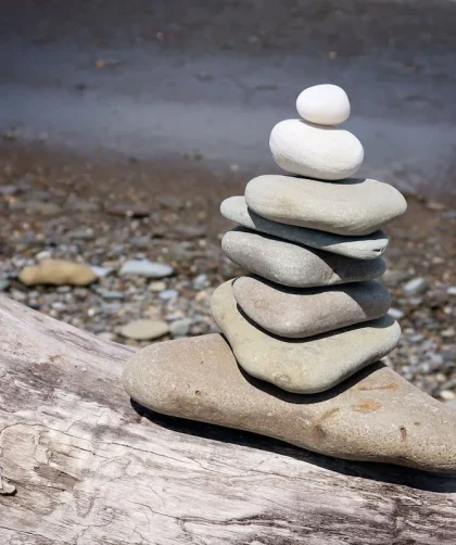 Menciptakan Keindahan dengan Relief Batu Alam Minimalis