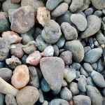 Mengenal Batu Alam Buatan: Estetika dan Ketahanan dalam Desain Interior