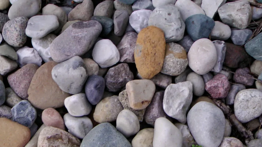 Keindahan Batu Alam Sikumbang: Pilihan Ideal untuk Desain Interior dan Eksterior