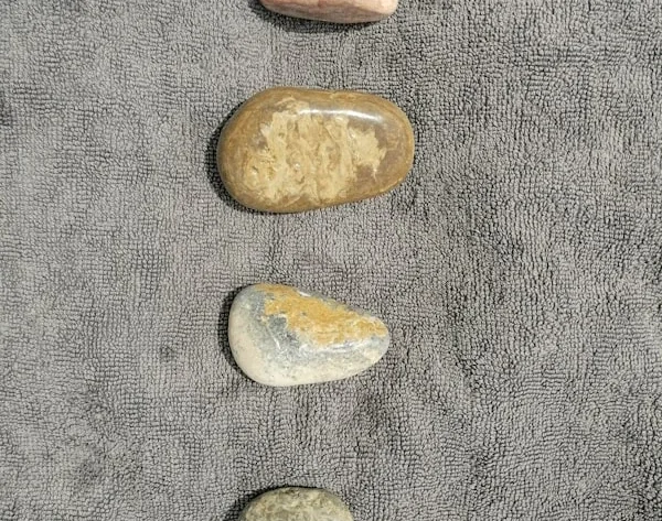 Menemukan Harga Terbaik Batu Alam Bulat untuk Proyek Anda