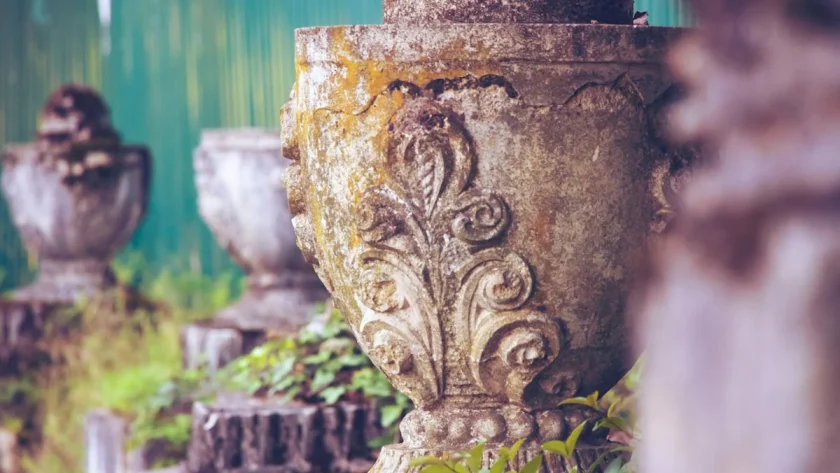 Menemukan Keindahan Porselen Motif Batu Alam untuk Interior Anda